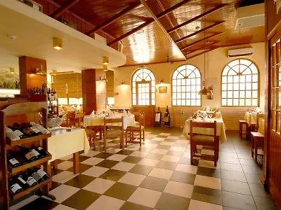 Hotel Olhos D'agua 3*